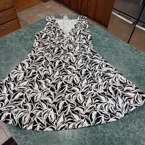 Women's Sleeveless Summer Dress Size 8 Tropical Print Cotton Blend Elastic Waist